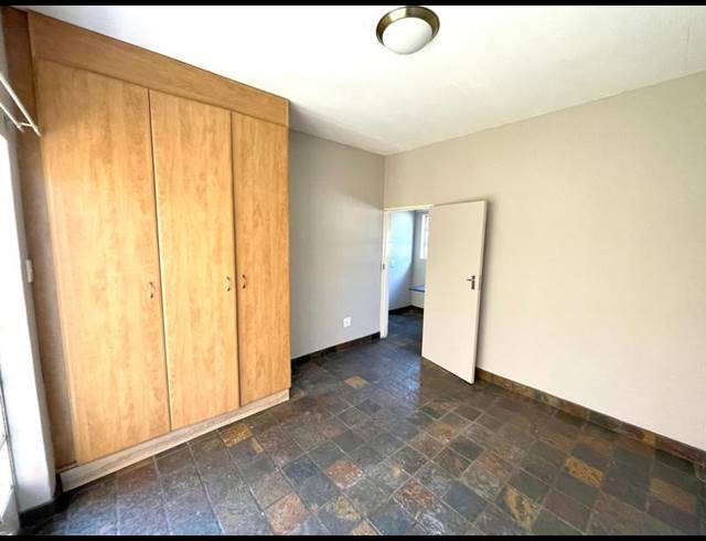 2 BEDROOM APARTMENT FOR SALE IN DASSIE RAND